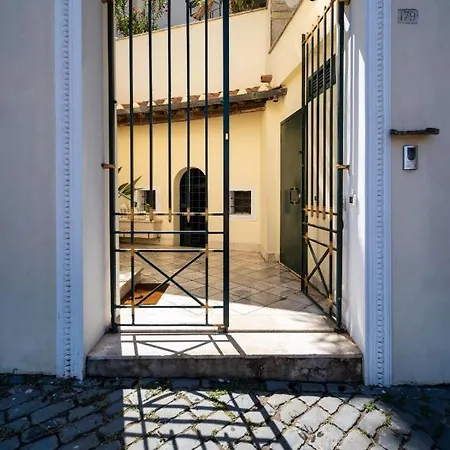 Monastero Dei Santi