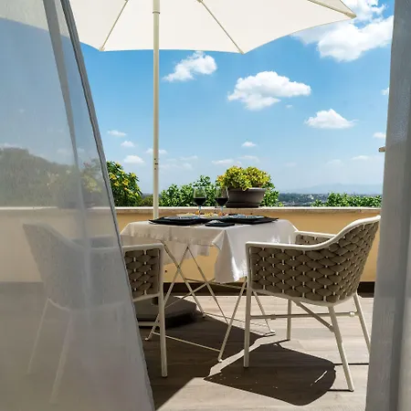 Hotell Monastero Dei Santi