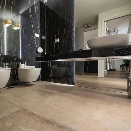 Hotell Monastero Dei Santi 5*