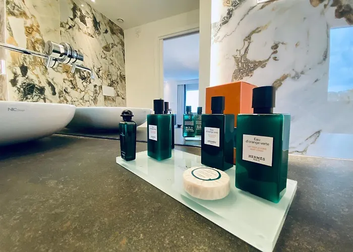 Monastero Dei Santi Отель Рим