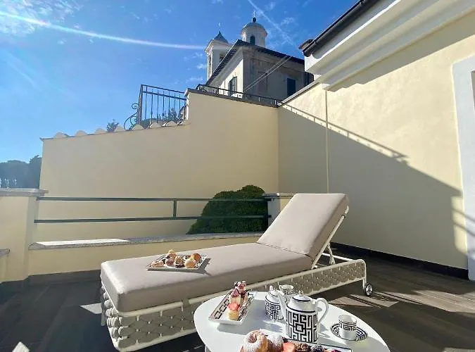 Отель Monastero Dei Santi Рим