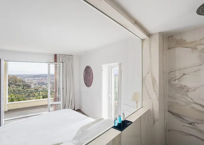 Отель Monastero Dei Santi Рим