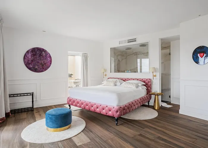 Отель Monastero Dei Santi Рим